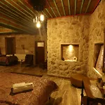 Cardak House