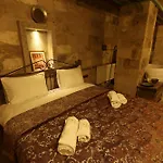Privatunterkunft Cardak House