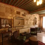 Cardak House